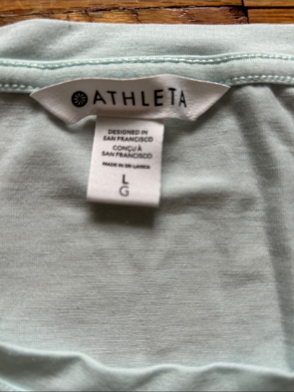 Athleta Women’s Light Blue/Mint Green Scoop Neck Tank Size Large - Picture 2 of 3